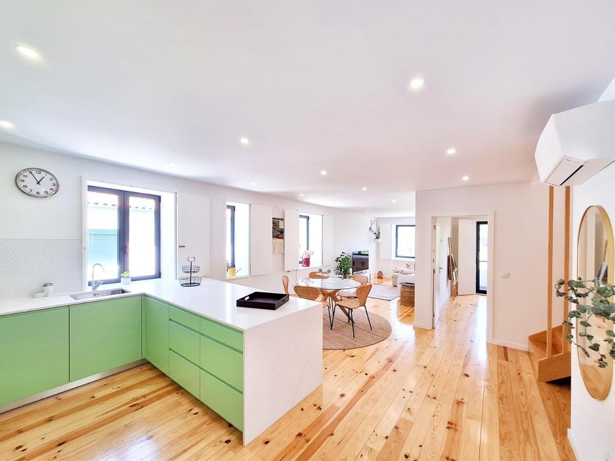Tilias House Apartment โกวิลา ภายนอก รูปภาพ