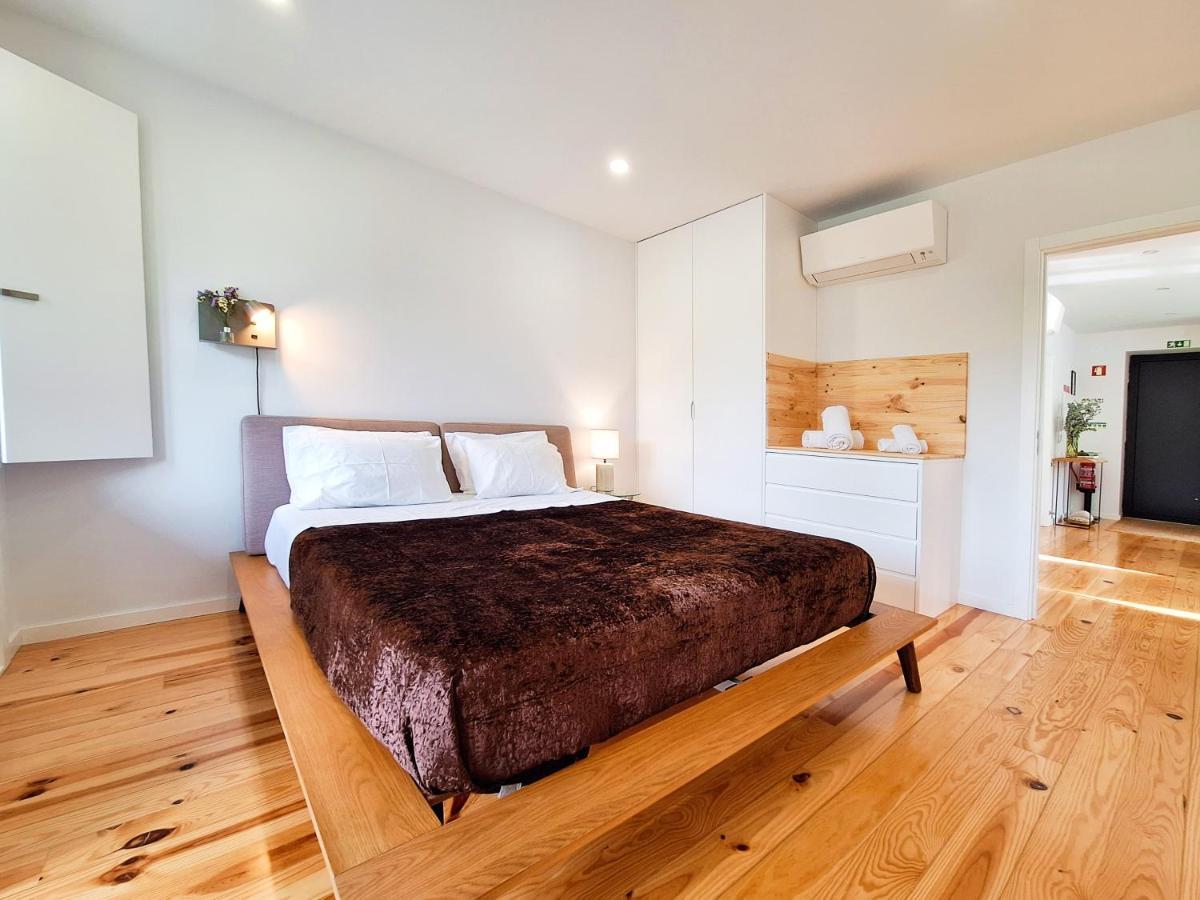 Tilias House Apartment โกวิลา ภายนอก รูปภาพ